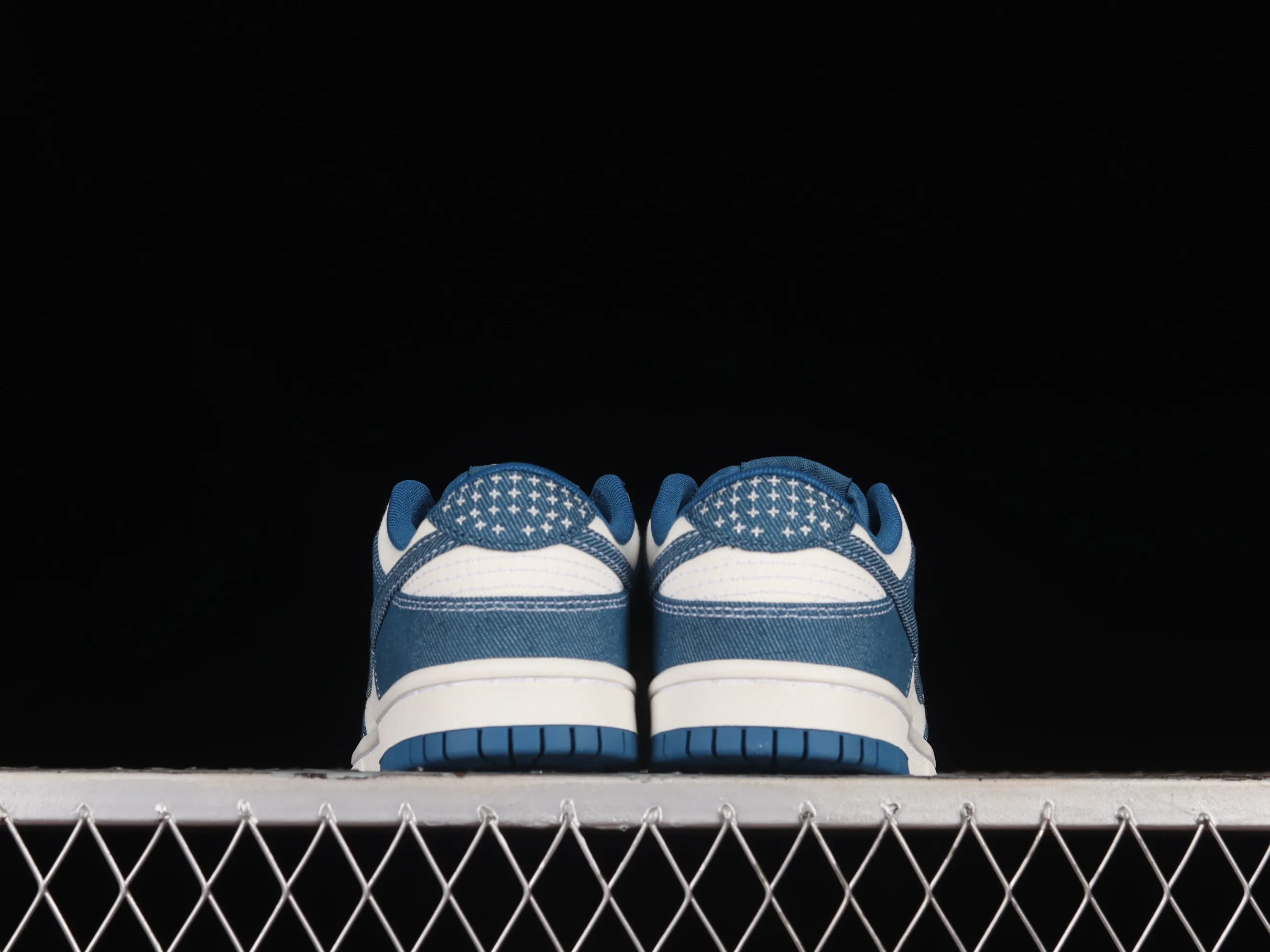 All categories Nk SB Dunk series Nk SB Dunk Low low-top sneakers Nk Dunk Low "Industrial Blue" Sashiko embroidery theme SB low-top sports and leisure sneakers DV0834-101
